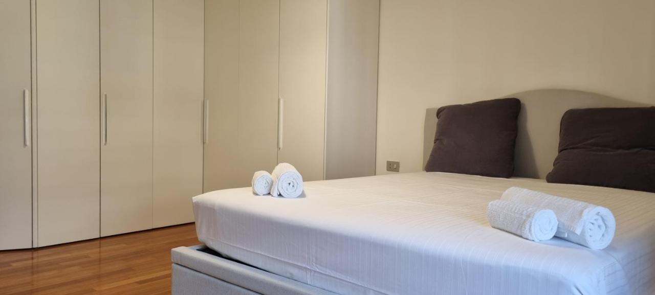 Joivy Light Flat Near Mudec Apartment Milano Exterior foto